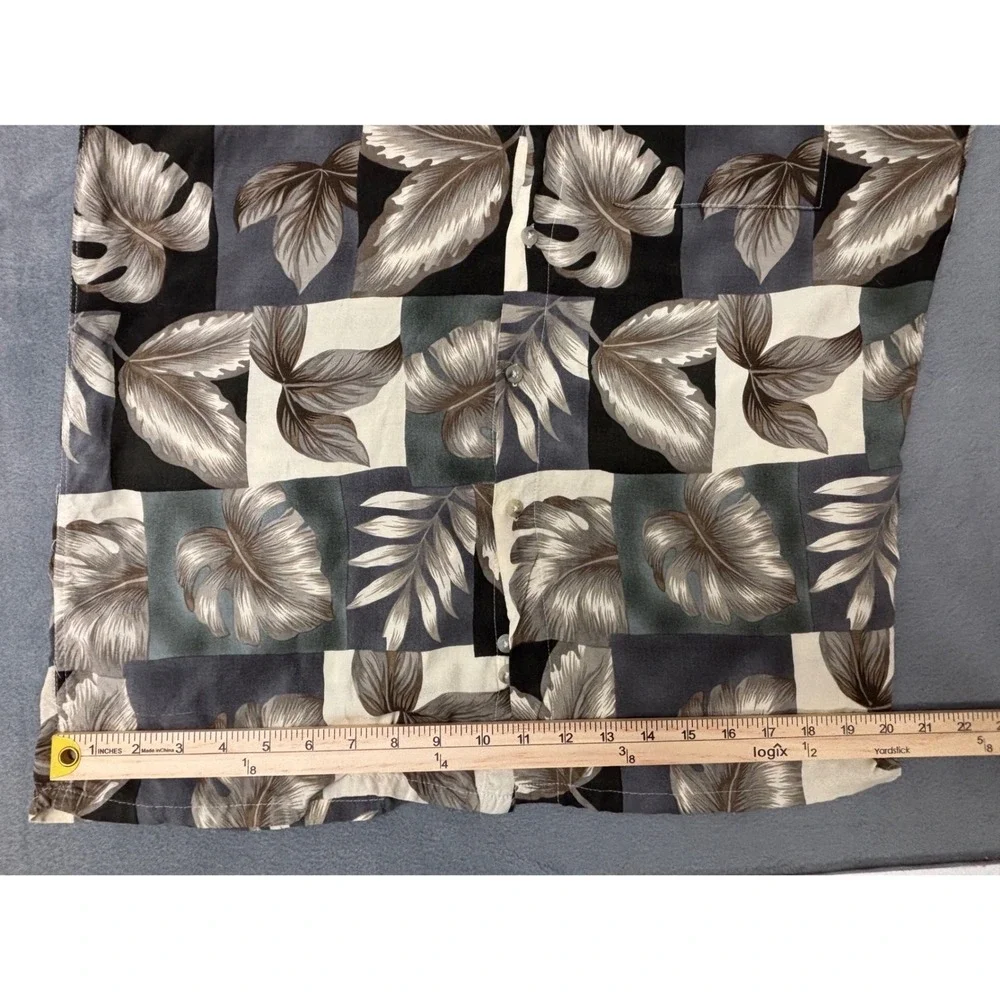 Campia Moda Hawaiian Shirt Men's Medium 100% Rayon Tropical Aloha Camp Shirt